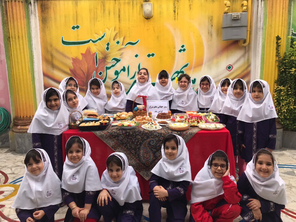 برگزاری جشنواره روز جهانی تخم مرغ در شعبه دو